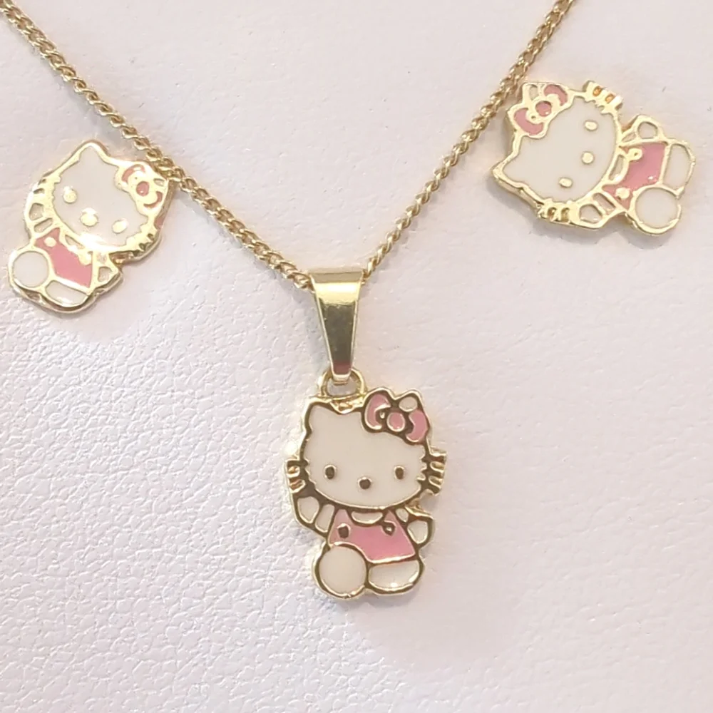 Cracco Hello Kitty 4 piece jewelry set.